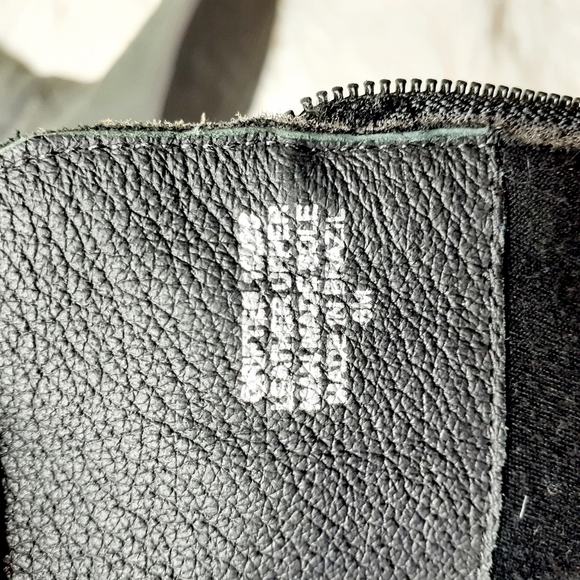 Matisse Grifter Distressed Leather Boots - Picture 11 of 13